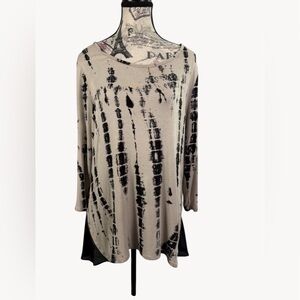 French Blue Tan & Black Zip-Back Hi‑Low Tunic — Size M / Boho Tie‑Dye Print